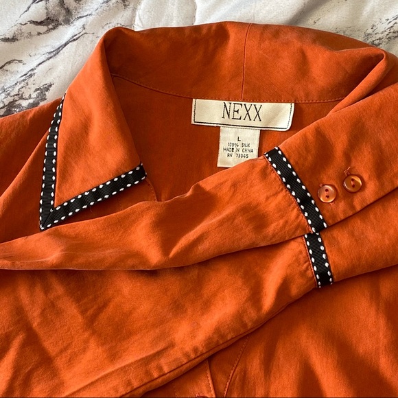 VINTAGE NEXX silk blouse - Picture 2 of 8